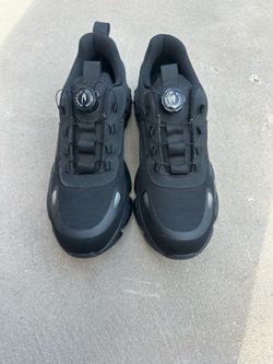 Steel toe work boots
