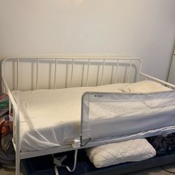Kids Bed 