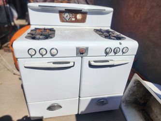 Magic chef vintage antique 25LN stove