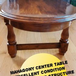 Center Table Excellent Condition 
