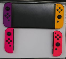 Nintendo Switch Bundle - Custom Color Joy-Cons & Extra Pair