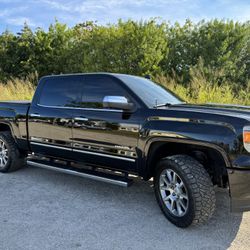 2015 GMC SIERRA 1500 4WD DENALI 6.2L V8 *WARRANTY* FINANCING* TRADES *  *ONLY 138,000 MILES  *TWO OWNER  SUPER CLEAN BLACK LEATHER INTERIOR  FULLY LOA