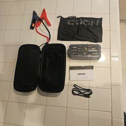 Car Battery Charger And Light NOCO Boost X GBX45 12V 1250