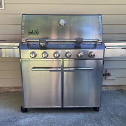 Weber Summit Series 620 BBQ Grill With Side Burner - Natural gas