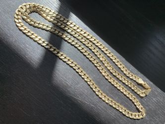 Gold Cuban link chain