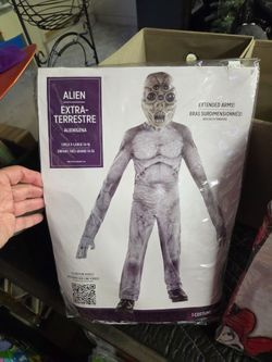 Alien halloween costume. New. Kids 14/16