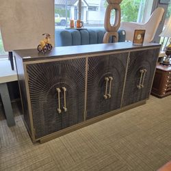 Capella Sideboard