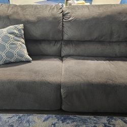 Large COMFY LOVESEAT WITH RECLINER