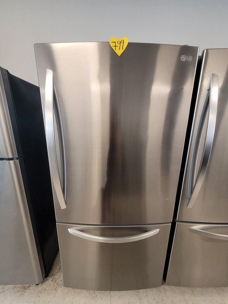 Stainless Steel Bottom Freezer Refrigerator And French Door Refrigerator Used Good Condition 90days Warranty From $799 Up To $950