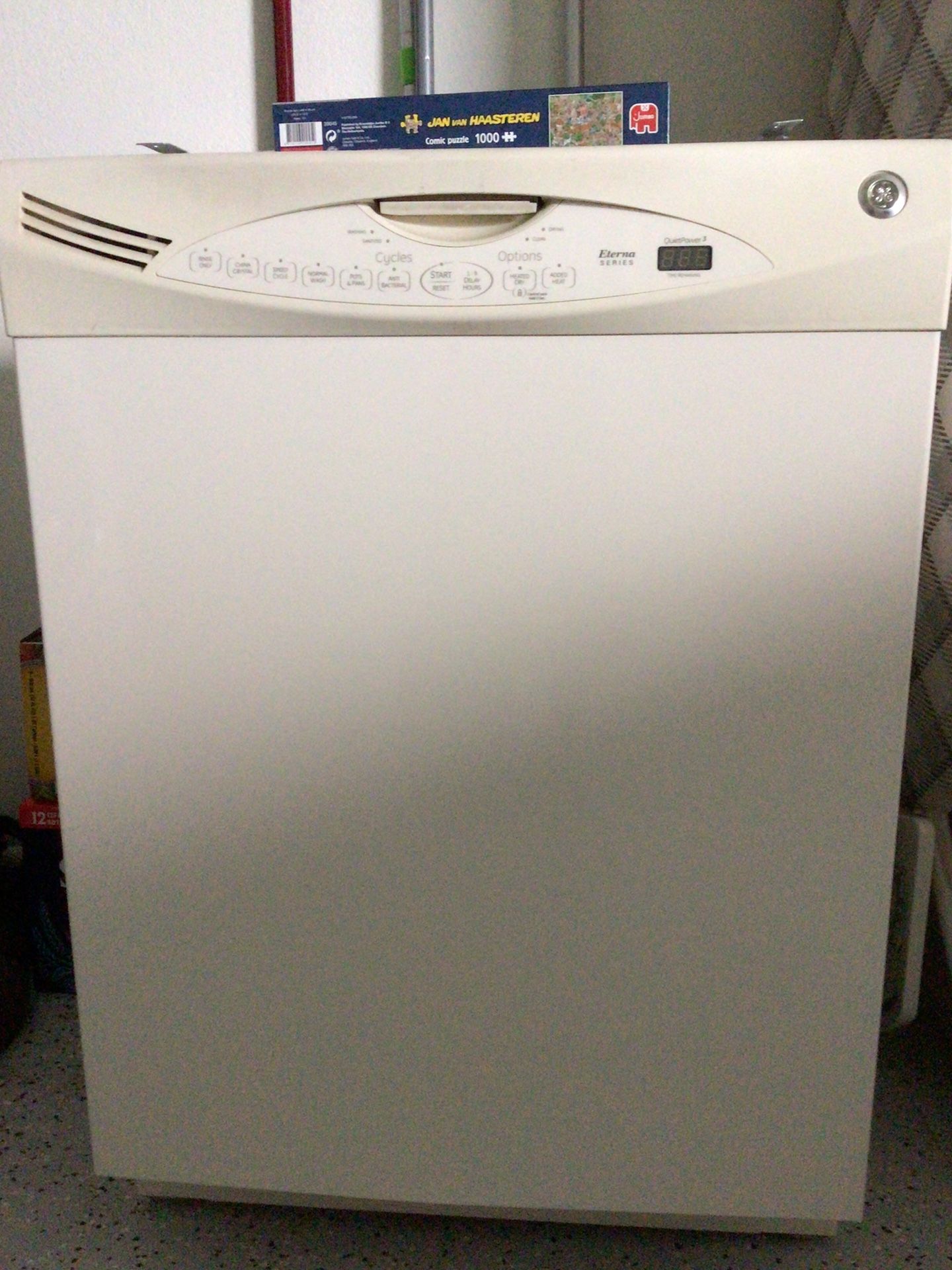 GE Dishwasher Eterna Series