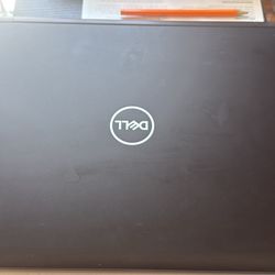 Dell Latitude 5590 Laptop