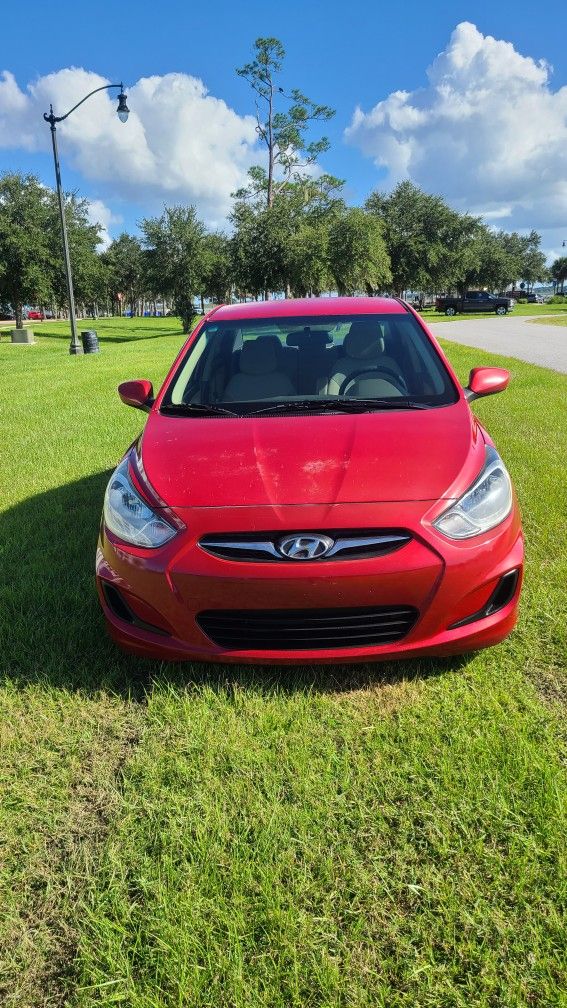2012 Hyundai Accent
