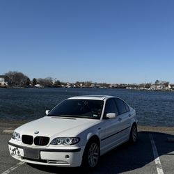 2003 BMW 325i