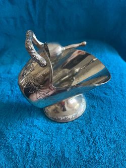Vintage Silverplate Sugar Scuttle & Scoop USA