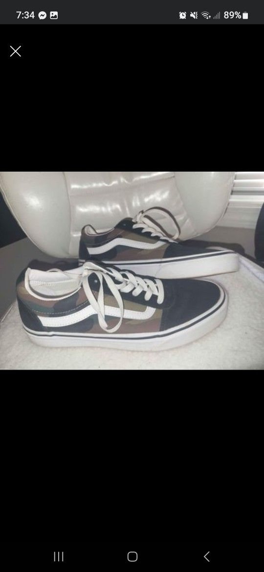 8.5 Mens/ 10 Womens VANS