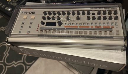 Roland Boutique TR-09 *MINT*