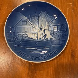 1976 Christmas plate 