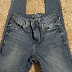 Woman Arizona High Rise Jegging Size 5