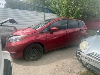 2019 Nissan Versa Hatchback 1.6L For Parts