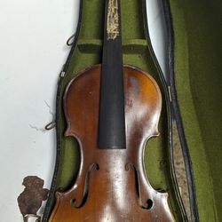 Violin.. Good For Rustic Decor. Antique 