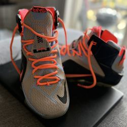 Nike LeBron 12 – Men’s 8.5