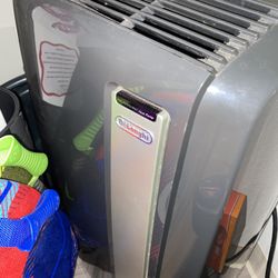 Delonghi AC