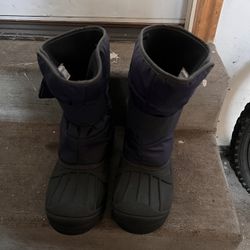 Boys Snow Boots  Size 6