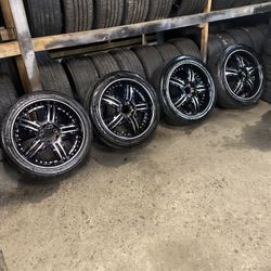18” Universal Rims And Tires 