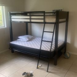 Full/Twin Bunk Beds No Mattress 