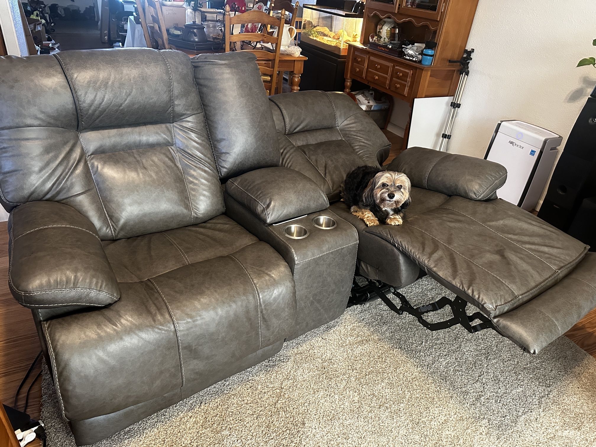 Fabulous Ashley Leather Home Theatre Seating