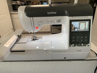 Brother SE2000 Embroidery & Sewing Machine