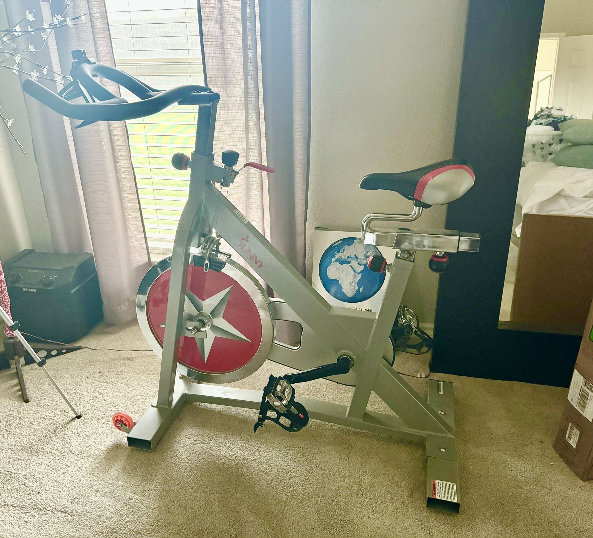 Sunny Health & Fitness Pro Exercise Bike