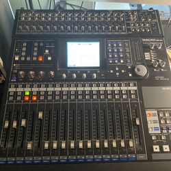 Tascam DM24 digital 32 channel mixer