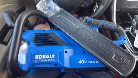 Brand New Kobalt 40 volt 14” Chainsaw