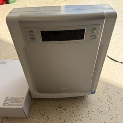Winix HEPA Air Cleaner With Filters