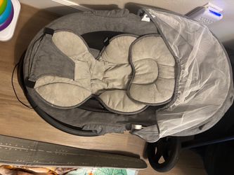 Baby Bouncer Seat with Newborn Insert and Canopy