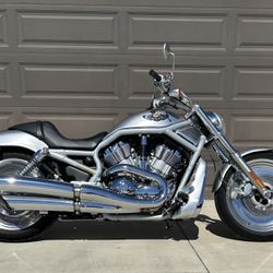 2003 Harley Davidson V-rod