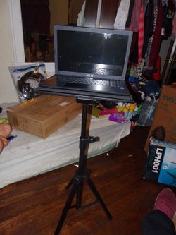 Quick lok lap top holder