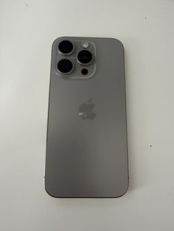 iphone 15 pro 128gb Natural Titanium
