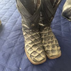Fish Scale Boots 