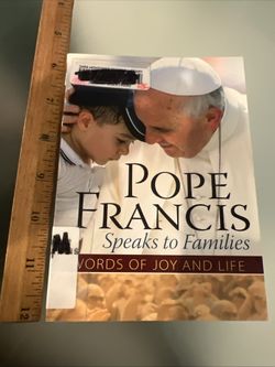 Pope Francis Speaks to Families: Words of Joy and Life - Paperback - Ex-library