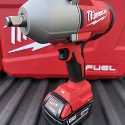 Milwaukee M18 1/2” High Torque Impact $217 Tool Only / $267 con batería 5.0