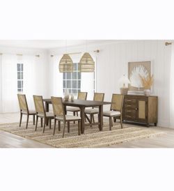 Dining Table And Chairs 