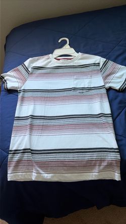 Boys Striped Crew Neck T-Shirt size Med