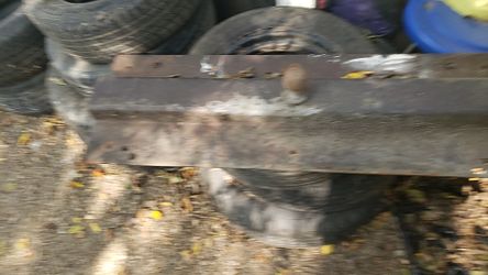 Bed truck tow hitch