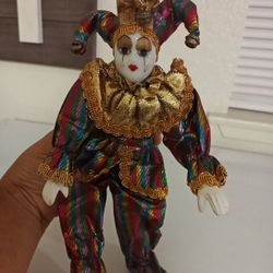 Porcelain Mardigrass Clown 12"