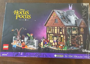 Sanderson Sisters Cottage Hocus Pocus Lego Set