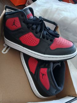 Jordan JUMPMAN  Mid-Top Sneakers Black Red