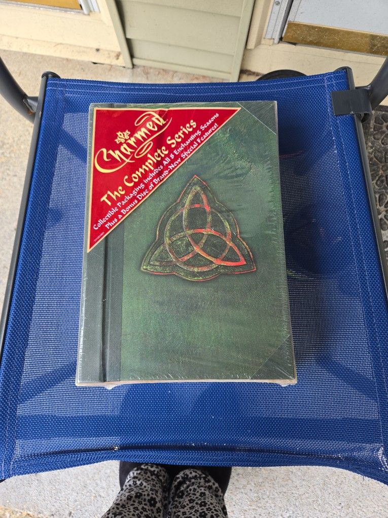 Charmed Tv Series Box Set Collectors Edition 