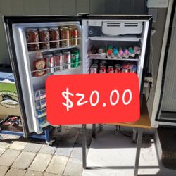 Working Refrigerator Fridge